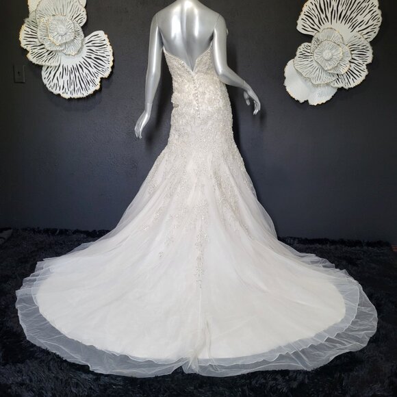 NWT~$3299~ALLURE BRIDAL~SZ 2/4~CHAMPAGNE STRAPLESS FIT & FLARE WEDDING DRESS - Picture 13 of 16
